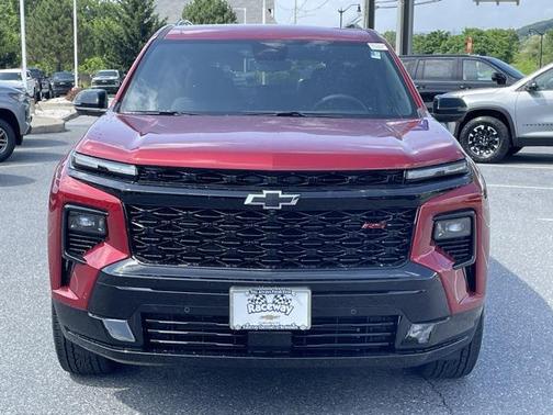 2025 Chevrolet Traverse RS