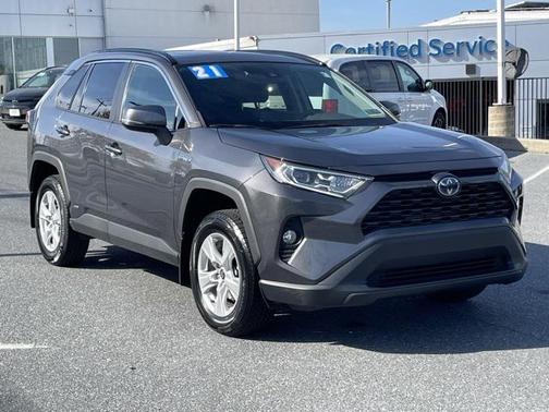 2021 Toyota RAV4 Hybrid XLE