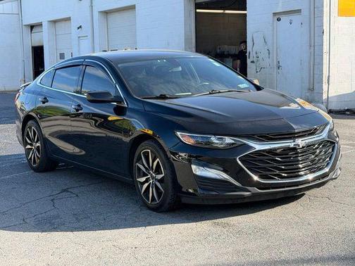 Mosaic Black Metallic 2021 Chevrolet Malibu FWD RS