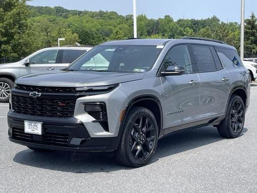 2025 Chevrolet Traverse RS