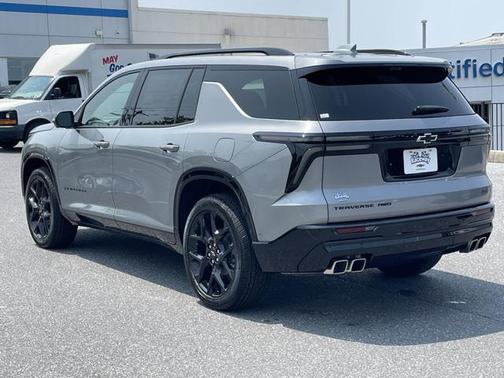 2025 Chevrolet Traverse RS