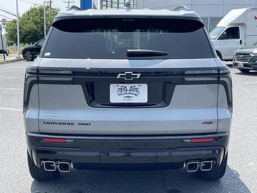 2025 Chevrolet Traverse RS