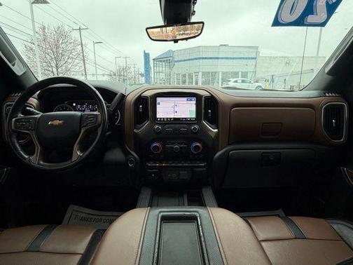 Iridescent Pearl Tricoat 2020 Chevrolet Silverado 1500 High Country