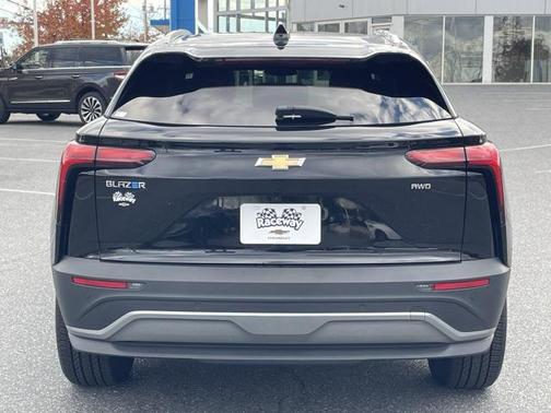 2024 Chevrolet Blazer EV eAWD LT