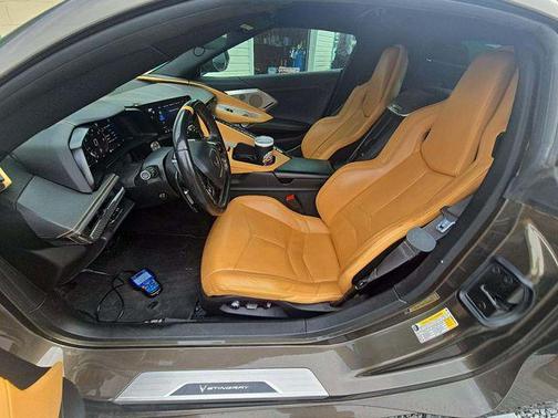 2021 Chevrolet Corvette Stingray w/2LT