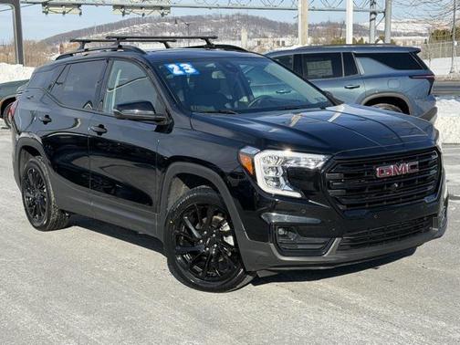 2023 GMC Terrain SLT