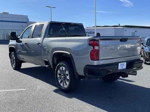 2026 Chevrolet Silverado 2500 Custom