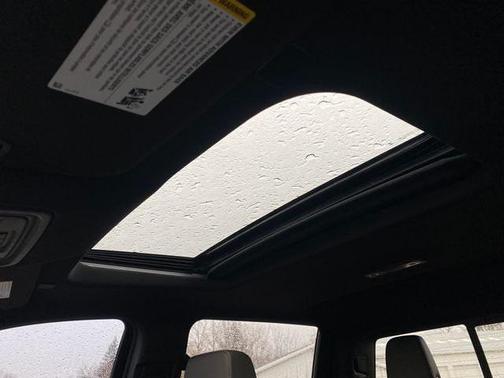 2024 Chevrolet Silverado 2500 4WD Crew Cab Standard Bed ZR2