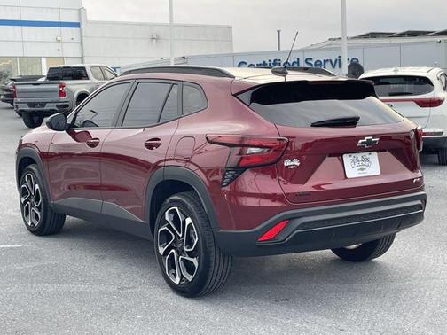 2025 Chevrolet Trax FWD 2RS