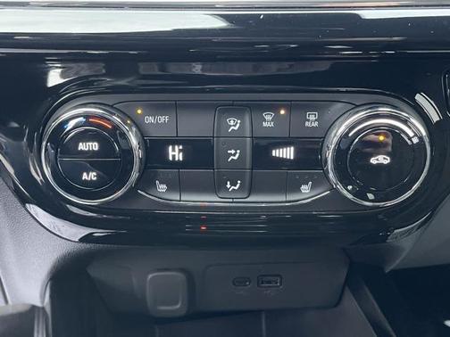 2025 Chevrolet Trax FWD 2RS