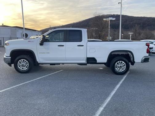 2026 Chevrolet Silverado 2500 WT