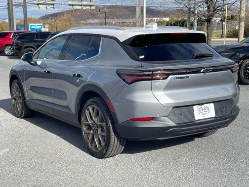 Sterling Gray Metallic 2026 Chevrolet Equinox EV LT