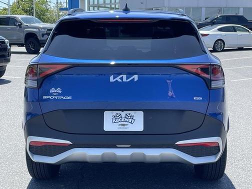 2025 Kia Sportage EX