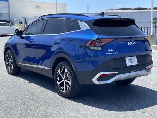 2025 Kia Sportage EX