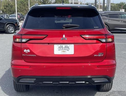 2025 Mitsubishi Outlander PHEV SEL