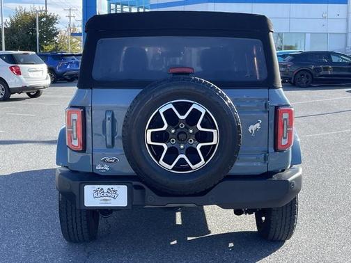 2022 Ford Bronco Outer Banks