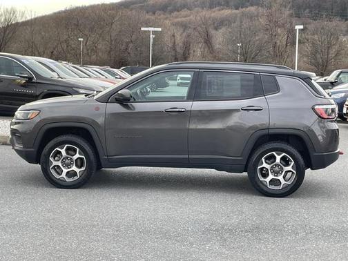 2022 Jeep Compass Trailhawk
