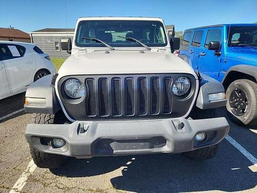 Bright White Clearcoat 2020 Jeep Wrangler Sport