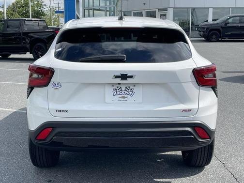 2025 Chevrolet Trax FWD 1RS