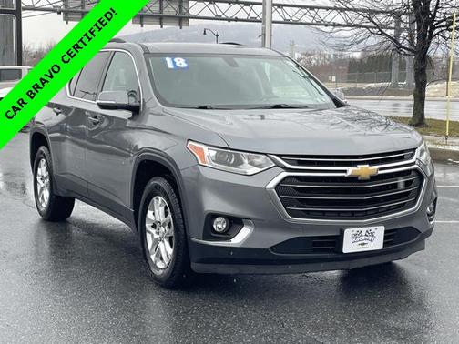 2018 Chevrolet Traverse LT Cloth