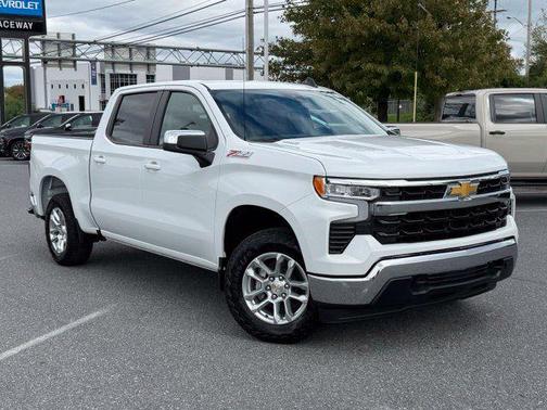 Summit White 2026 Chevrolet Silverado 1500 LT