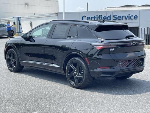 2025 Chevrolet Equinox EV RS