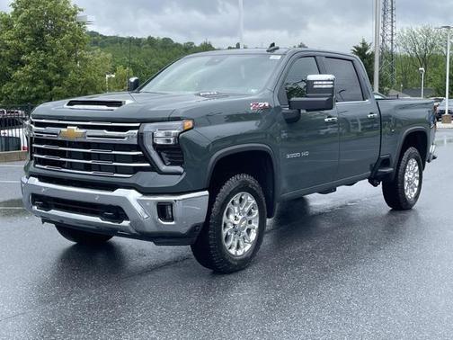 2025 Chevrolet Silverado 3500 LTZ