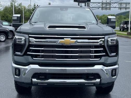 2025 Chevrolet Silverado 3500 LTZ