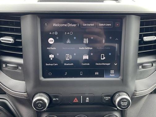 2022 RAM 2500 Tradesman Crew Cab 4x4 6'4' Box