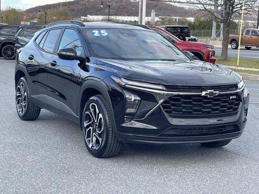 2025 Chevrolet Trax FWD 2RS