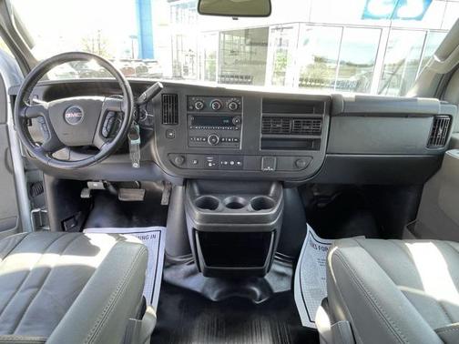 2023 GMC Savana 2500 Work Van