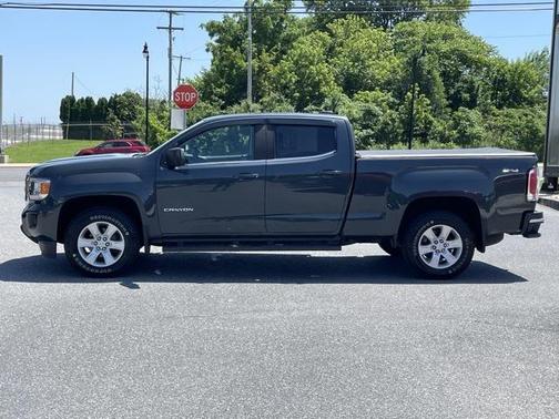 2017 GMC Canyon SLE
