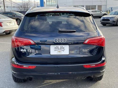 2011 Audi Q5 Premium Plus