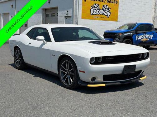 White Knuckle Clearcoat 2023 Dodge Challenger R/T