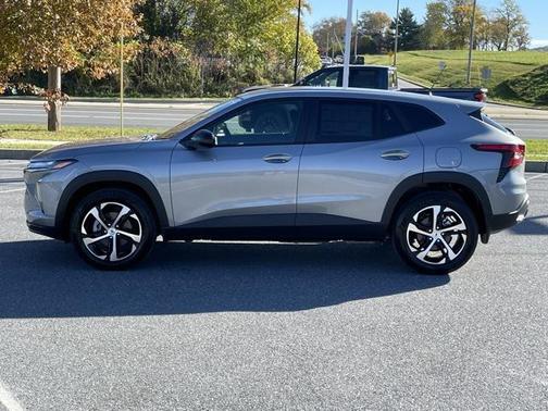 2026 Chevrolet Trax FWD 1RS