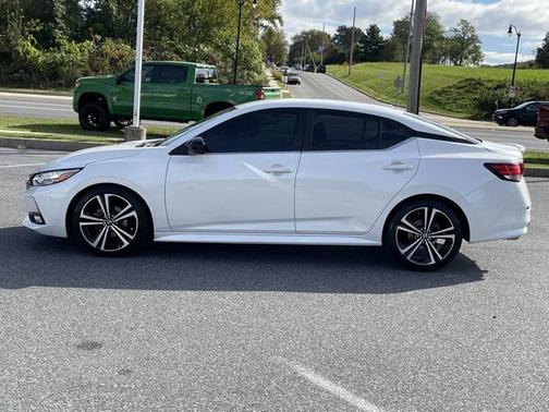 2020 Nissan Sentra SR