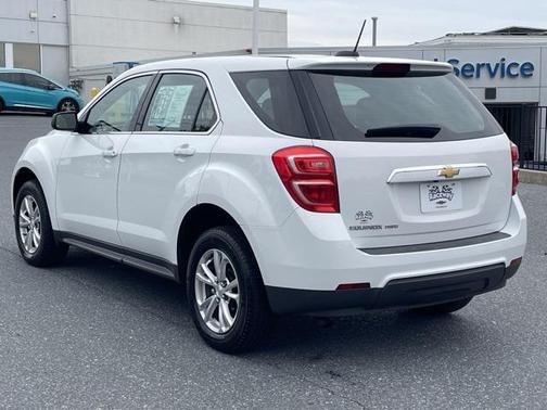 2017 Chevrolet Equinox LS