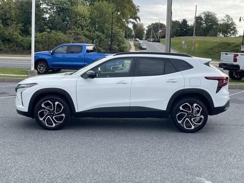 2025 Chevrolet Trax FWD 2RS