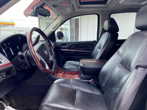 2007 Cadillac Escalade Base