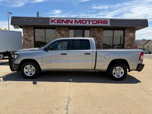 Billet Silver Metallic Clearcoat 2022 RAM 1500 Tradesman