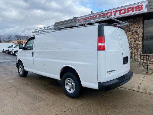 2019 Chevrolet Express 2500 Work Van