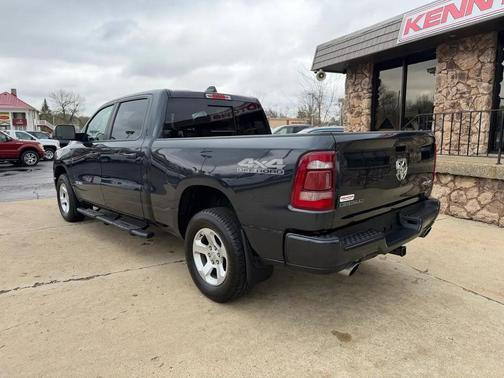Maximum Steel Metallic Clearcoat 2019 RAM 1500 Big Horn