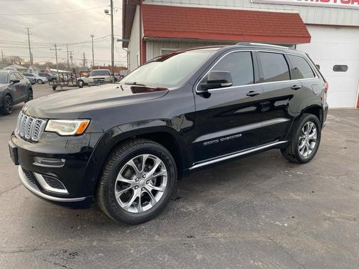 2019 Jeep Grand Cherokee Summit