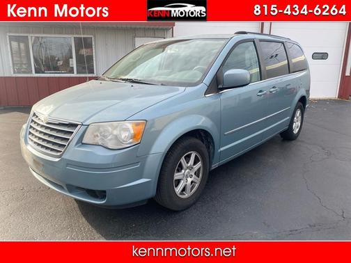 2010 Chrysler Town & Country Touring