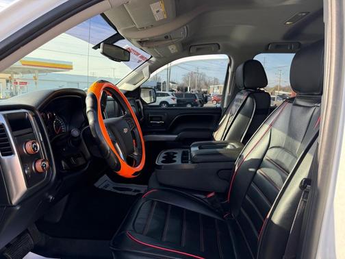 2017 Chevrolet Silverado 1500 2LT