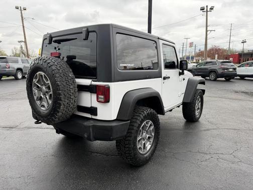 Bright White Clearcoat 2011 Jeep Wrangler Sport