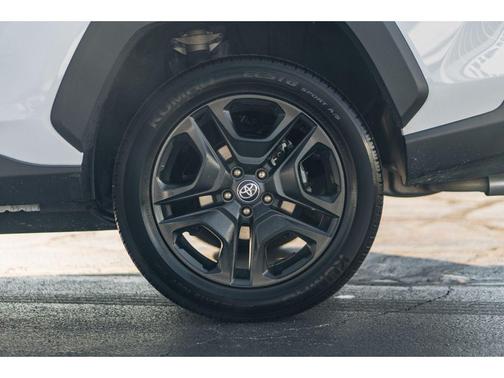 2023 Toyota RAV4 Adventure