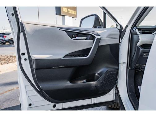 2023 Toyota RAV4 Adventure