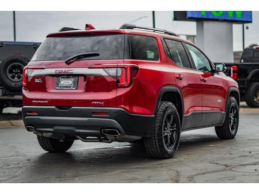 2020 GMC Acadia AWD AT4