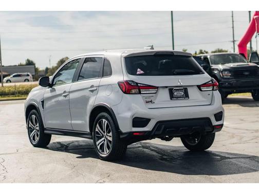 2023 Mitsubishi Outlander Sport SE